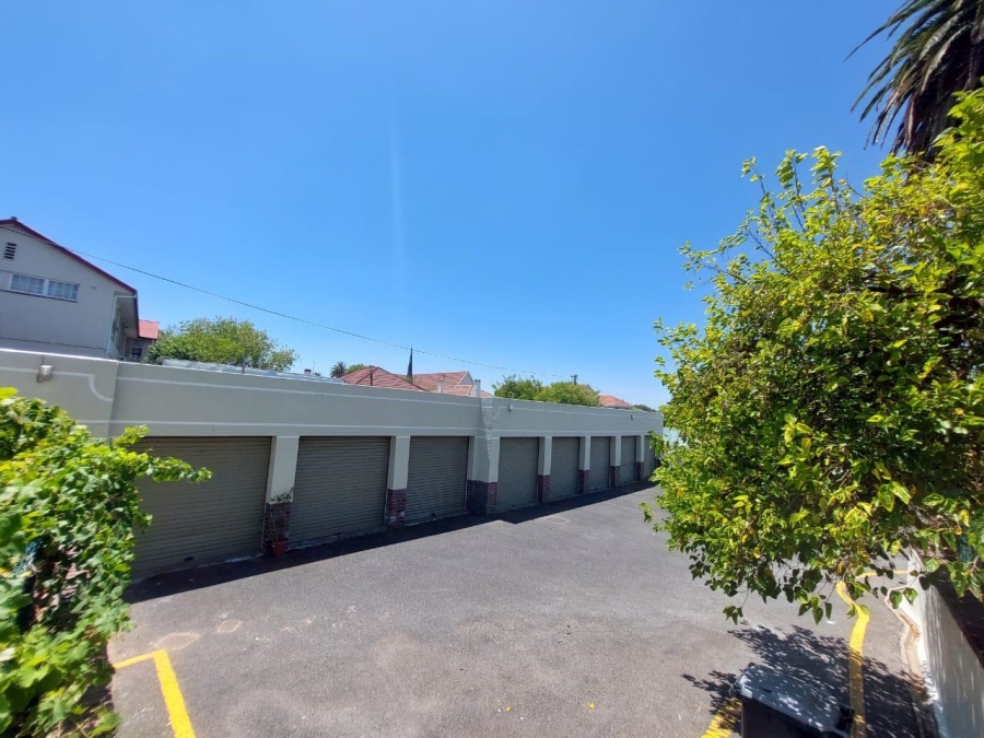 2 Bedroom Property for Sale in Mowbray Western Cape